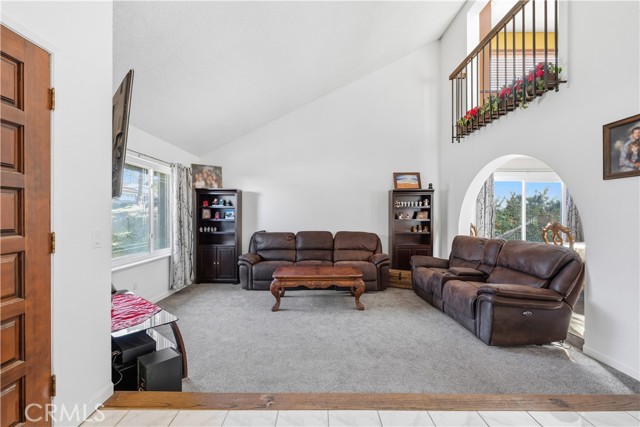 Detail Gallery Image 8 of 40 For 6801 Rycroft, Riverside,  CA 92506 - 4 Beds | 2/1 Baths