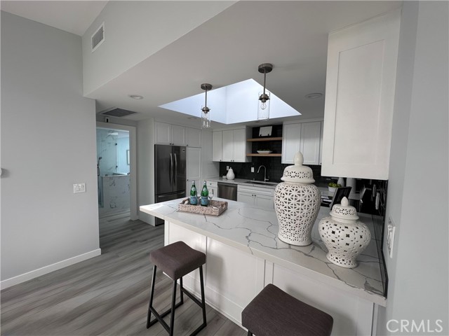 13361 El Dorado, Seal Beach CA: https://media.crmls.org/medias/79b8cfe0-10ac-4b1e-b579-6ab40af05c62.jpg