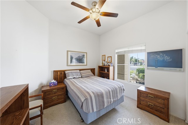 69722 Ridgeway Avenue, Cathedral City CA: https://media.crmls.org/medias/79baf4b1-3efb-4aa0-8377-7a4d6d987252.jpg