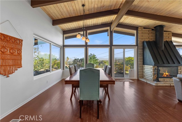 Detail Gallery Image 6 of 27 For 15720 Golden Star Ave, Riverside,  CA 92506 - 4 Beds | 3 Baths