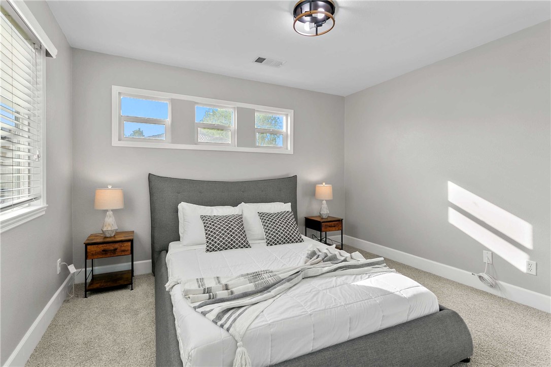 Detail Gallery Image 13 of 22 For 1746 Agrigento Ave, Riverside,  CA 92507 - 3 Beds | 2/1 Baths