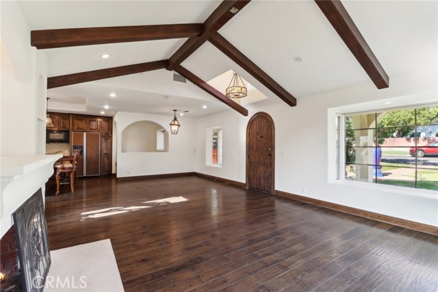 Detail Gallery Image 3 of 45 For 746 Mountain View Ave, Monrovia,  CA 91016 - 5 Beds | 4 Baths