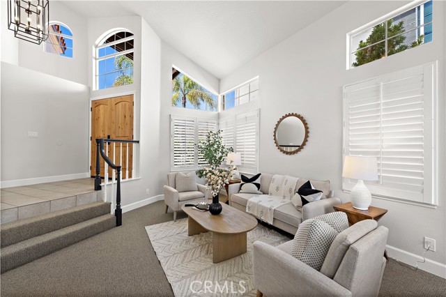 10 Novilla, Laguna Niguel CA: https://media.crmls.org/medias/79be9be0-0815-4f05-af8d-4efbd1c64742.jpg