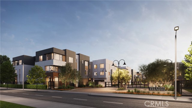 709 S Lyon Street, Santa Ana CA: https://media.crmls.org/medias/79becbc2-ed8f-4680-a147-dfe76c385f80.jpg
