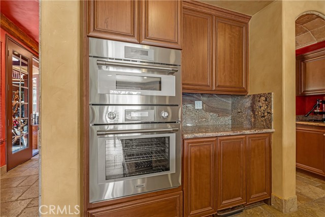 780 W Aster Place, Santa Ana CA: https://media.crmls.org/medias/79c0935f-58d9-48c1-90fc-67188a56827b.jpg