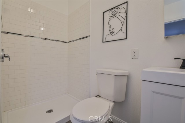 Detail Gallery Image 36 of 49 For 1814 W 68th St, Los Angeles,  CA 90047 - 3 Beds | 2 Baths