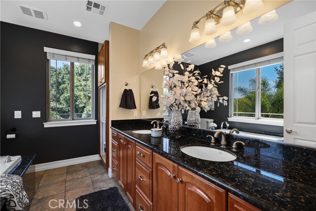 Detail Gallery Image 17 of 55 For 32840 Lilac Rd, Valley Center,  CA 92082 - 4 Beds | 2/1 Baths