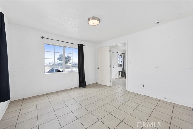 Detail Gallery Image 28 of 37 For 1425 Murdock, Bakersfield,  CA 93307 - 2 Beds | 1 Baths