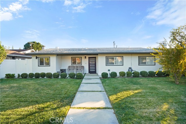 Detail Gallery Image 1 of 41 For 18742 Lassen St, Northridge,  CA 91324 - 3 Beds | 2 Baths