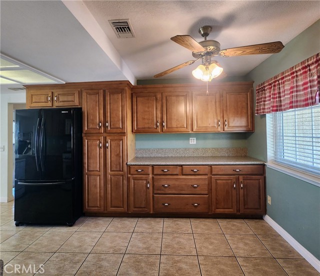 Detail Gallery Image 11 of 48 For 26755 Red Coach Ln, Helendale,  CA 92342 - 4 Beds | 2 Baths