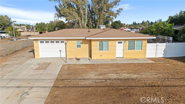 Detail Gallery Image 2 of 30 For 9219 Colorado Ave, Riverside,  CA 92503 - 3 Beds | 2 Baths