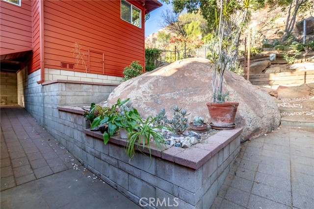 4899 Glenwood Drive, Riverside CA: https://media.crmls.org/medias/79c2b9e0-070e-48fb-a15b-5d71f8c25b3f.jpg