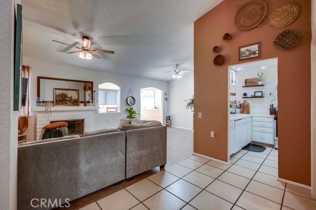 Detail Gallery Image 8 of 45 For 930 Countryside St, Hemet,  CA 92545 - – Beds | – Baths