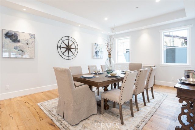 Spacious dining room