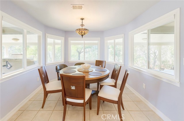 Detail Gallery Image 37 of 45 For 42980 Calle Montecillo, Temecula,  CA 92590 - 4 Beds | 3/1 Baths