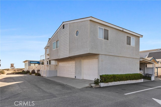 16685 S Pacific Avenue, Sunset Beach CA: https://media.crmls.org/medias/79c35bfc-4aac-4cdc-9265-c6a9bb0f0547.jpg