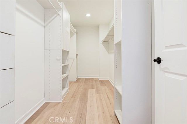 Detail Gallery Image 39 of 59 For 15121 Marlin Pl, Van Nuys,  CA 91405 - 4 Beds | 3 Baths