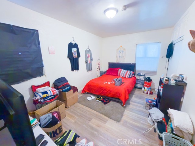 Detail Gallery Image 19 of 38 For 245 W 73rd, Los Angeles,  CA 90003 - 6 Beds | 4 Baths