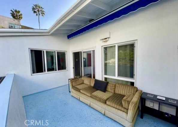 Detail Gallery Image 3 of 23 For 6400 Primrose Ave #15,  Los Angeles,  CA 90068 - 3 Beds | 2 Baths