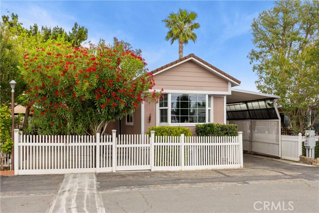 Front Image Thumbnail for CRCV26083610