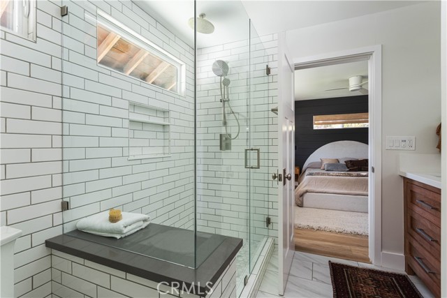 Detail Gallery Image 13 of 27 For 1136 Highland, Newport Beach,  CA 92660 - 4 Beds | 2/1 Baths