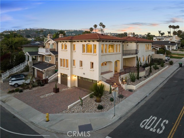 1699 Calle De Los Alamos, San Clemente CA: https://media.crmls.org/medias/79c858cc-2ce4-4352-8cf0-d5dd0f474550.jpg