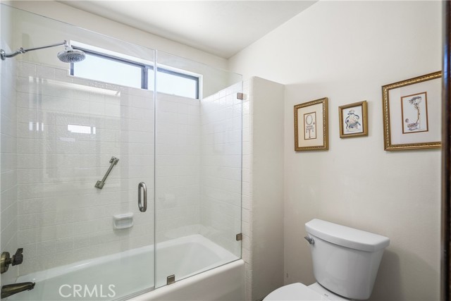 Detail Gallery Image 37 of 48 For 22755 Dale Ct, Chatsworth,  CA 91311 - 4 Beds | 4/1 Baths