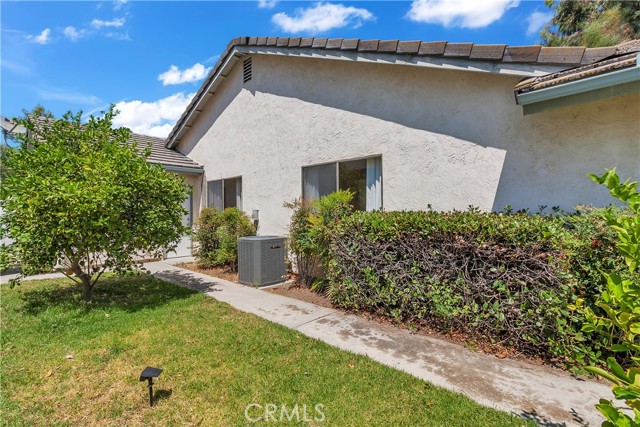 41402 Willow Run Road, Temecula CA: https://media.crmls.org/medias/79c8db68-caa0-45a3-bf4c-3b1d1b194486.jpg