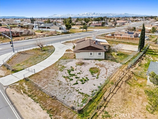 Detail Gallery Image 14 of 16 For 16476 Nisqualli Rd, Victorville,  CA 92395 - 4 Beds | 2 Baths