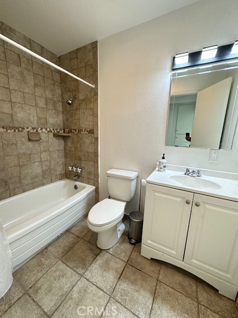 Detail Gallery Image 12 of 17 For 42815 Warner Trl, Palm Desert,  CA 92211 - 2 Beds | 2 Baths