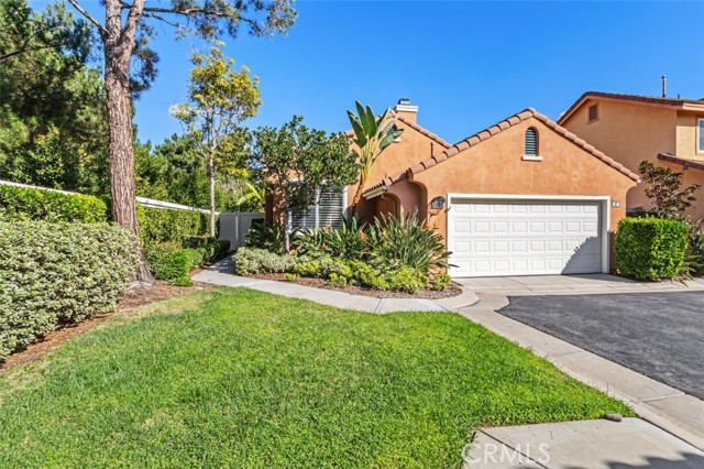 Detail Gallery Image 2 of 41 For 37 Marsala, Irvine,  CA 92606 - 2 Beds | 2 Baths