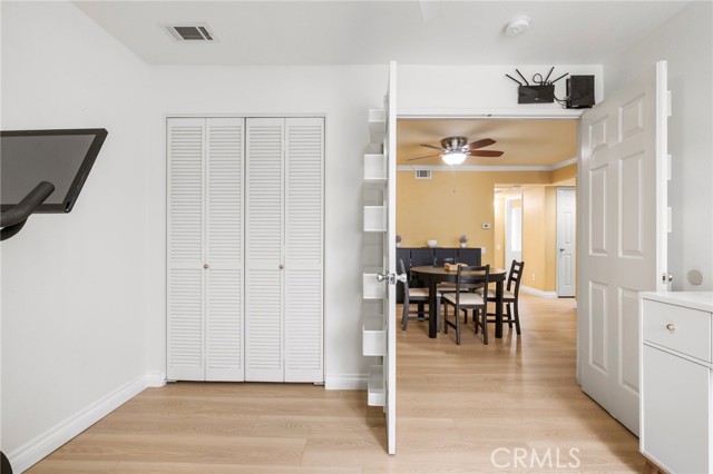 3605 E Anaheim Street, Long Beach CA: https://media.crmls.org/medias/79c95c74-eaa6-4829-91d0-8841747646d9.jpg