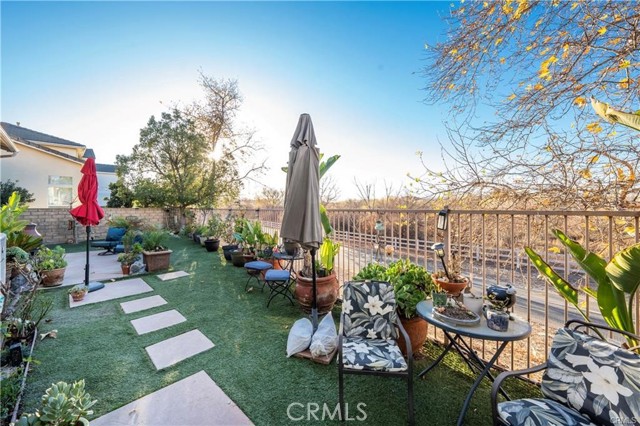 26947 Cape Cod Drive, Valencia CA: https://media.crmls.org/medias/79c9c20d-d61e-4d1c-b4c3-5cdcd1642b9f.jpg