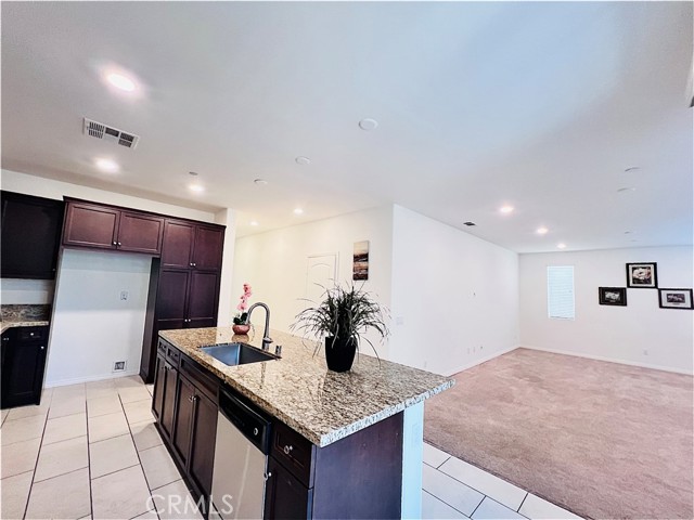 Detail Gallery Image 19 of 49 For 3172 E Mount Rainier Dr, Ontario,  CA 91762 - 4 Beds | 3 Baths
