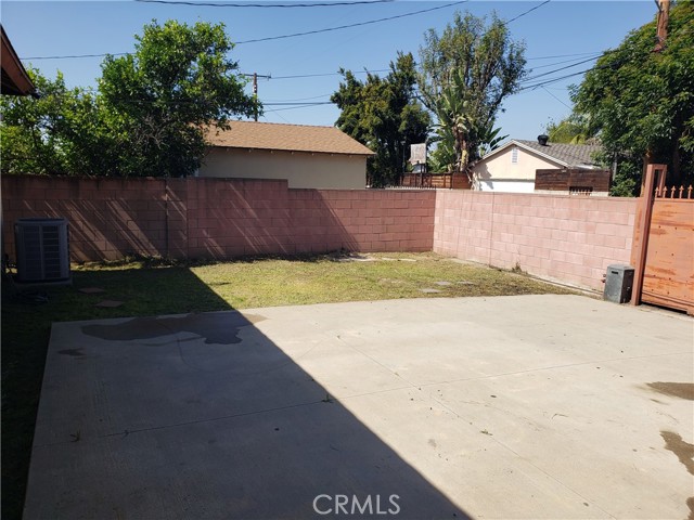 Detail Gallery Image 21 of 22 For 1151 E Puente, West Covina,  CA 91790 - 4 Beds | 4 Baths