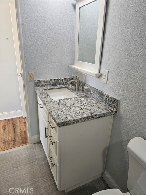 Detail Gallery Image 10 of 16 For 19247 Hinton St, Hesperia,  CA 92345 - 3 Beds | 2 Baths