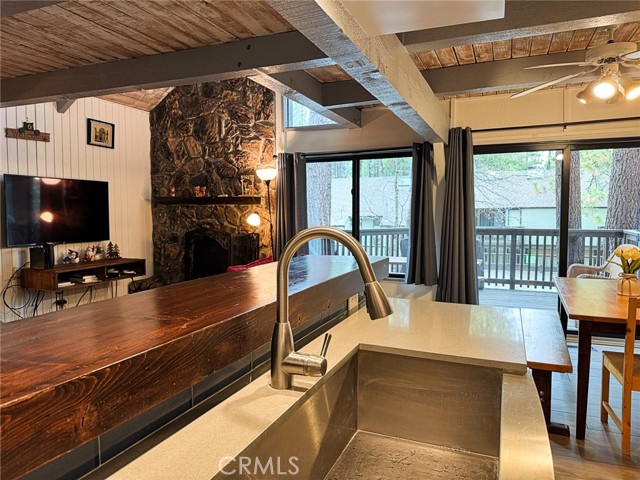 Detail Gallery Image 6 of 18 For 41935 Switzerland Dr #113,  Big Bear Lake,  CA 92315 - 2 Beds | 2 Baths