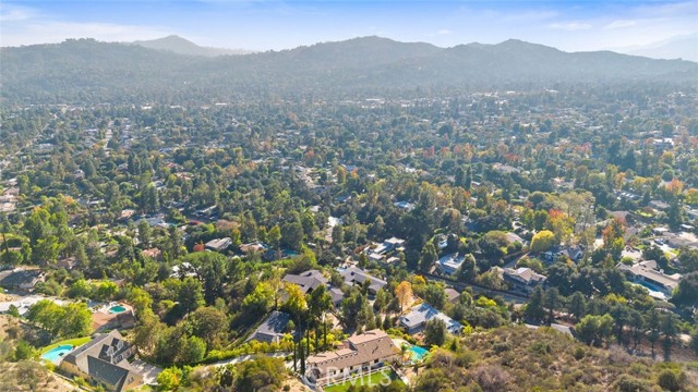 Detail Gallery Image 66 of 69 For 5260 Gould Ave, La Canada Flintridge,  CA 91011 - 3 Beds | 3 Baths
