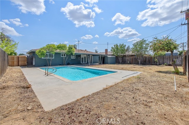 Detail Gallery Image 35 of 44 For 955 W San Gabriel Ave, Clovis,  CA 93612 - 2 Beds | 1 Baths