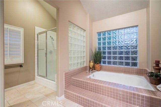 369 Ashbury Lane, Upland CA: https://media.crmls.org/medias/79caa6ad-4a1c-4faf-a953-5954445fddfe.jpg