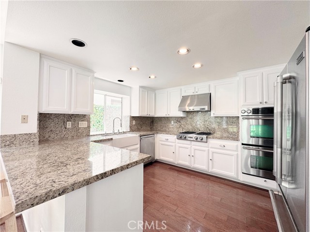 Detail Gallery Image 4 of 24 For 24664 Vista Cerritos, Calabasas,  CA 91302 - 3 Beds | 2/1 Baths