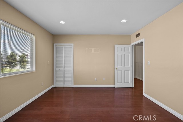 7142 Ethel Avenue, North Hollywood CA: https://media.crmls.org/medias/79cbc02b-2222-44a2-a20b-dedf076af87e.jpg