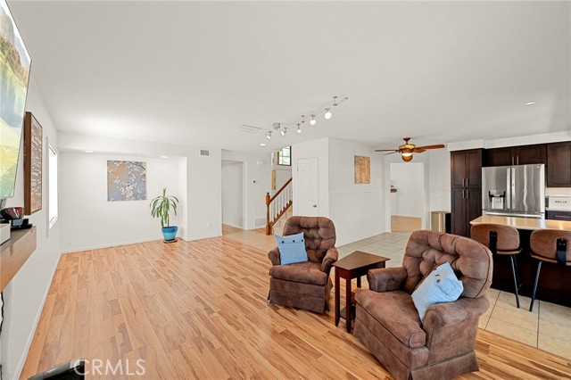 Image 20 of 60 For 45857 Jeronimo Street