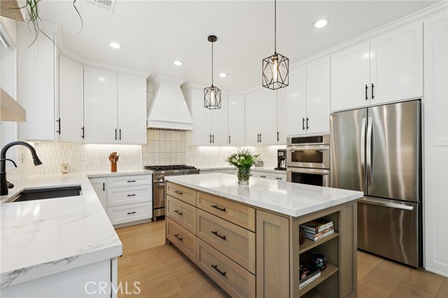8047 E Hampshire Road, Orange CA: https://media.crmls.org/medias/79cc499e-b366-443a-ba55-853ed202aadd.jpg