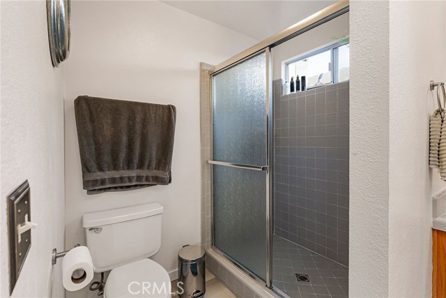 Detail Gallery Image 24 of 45 For 151 via Mission Dr, Chico,  CA 95928 - 3 Beds | 2 Baths