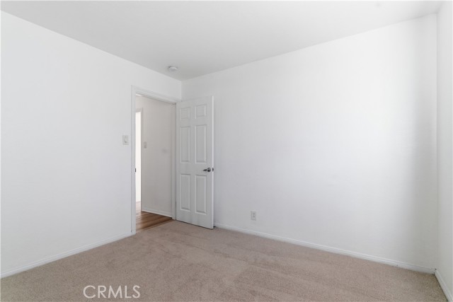 Detail Gallery Image 16 of 32 For 127 W Zane St, Long Beach,  CA 90805 - 3 Beds | 2 Baths