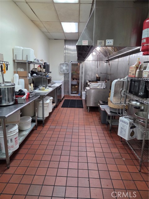 1380 W 6th Street, Corona CA: https://media.crmls.org/medias/79ce0894-5afb-402d-9d72-a044ee5d4a6a.jpg