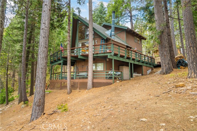 Detail Gallery Image 24 of 36 For 26522 Thunderbird Dr, Lake Arrowhead,  CA 92352 - 3 Beds | 2/1 Baths