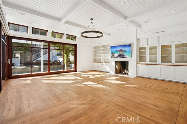 Detail Gallery Image 5 of 57 For 2119 Power St, Hermosa Beach,  CA 90254 - 5 Beds | 5 Baths