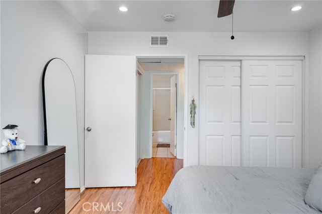 Detail Gallery Image 19 of 32 For 25003 Peachland Ave #212,  Newhall,  CA 91321 - 1 Beds | 1 Baths